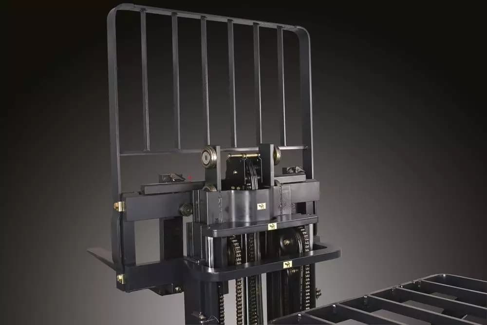 CLARK CGC40-70 — imagen 14