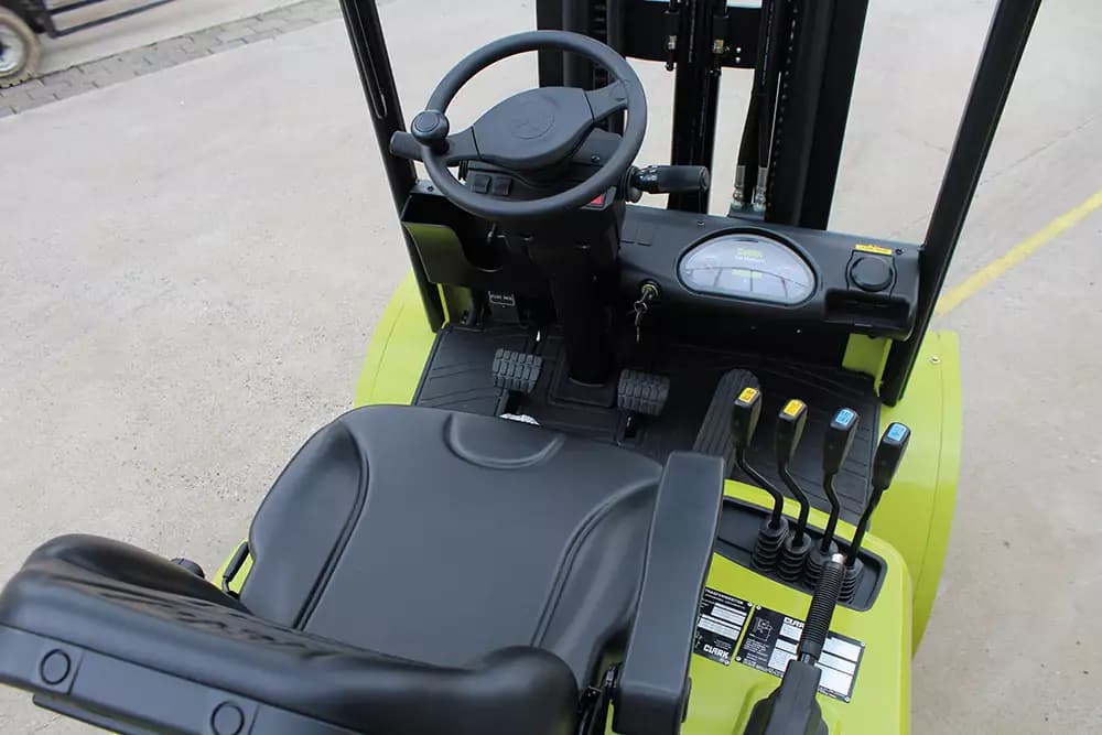 CLARK GTS20-33 — imagen 6