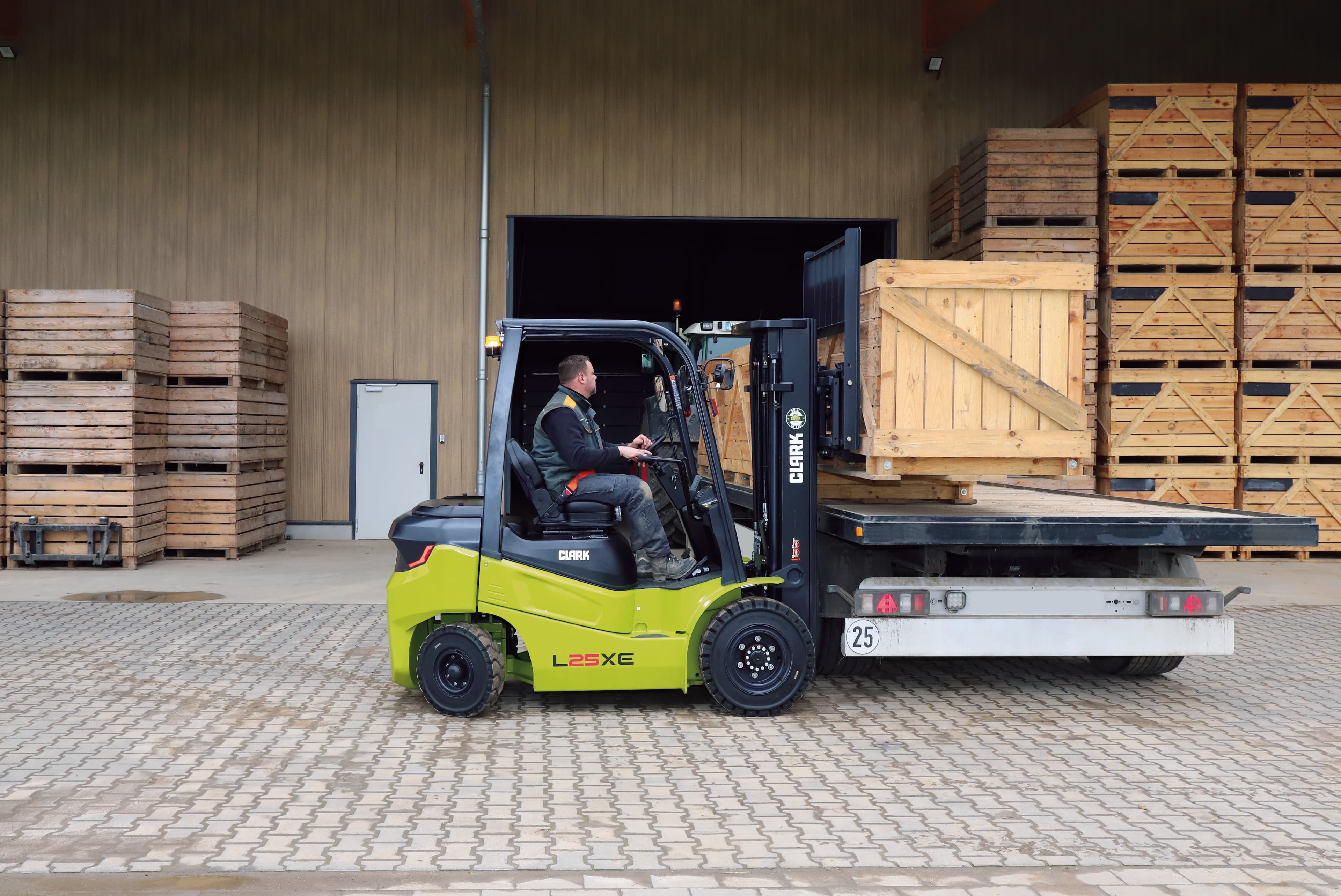 CLARK Raider L25XE/L30XE/L35XE — imagen 13