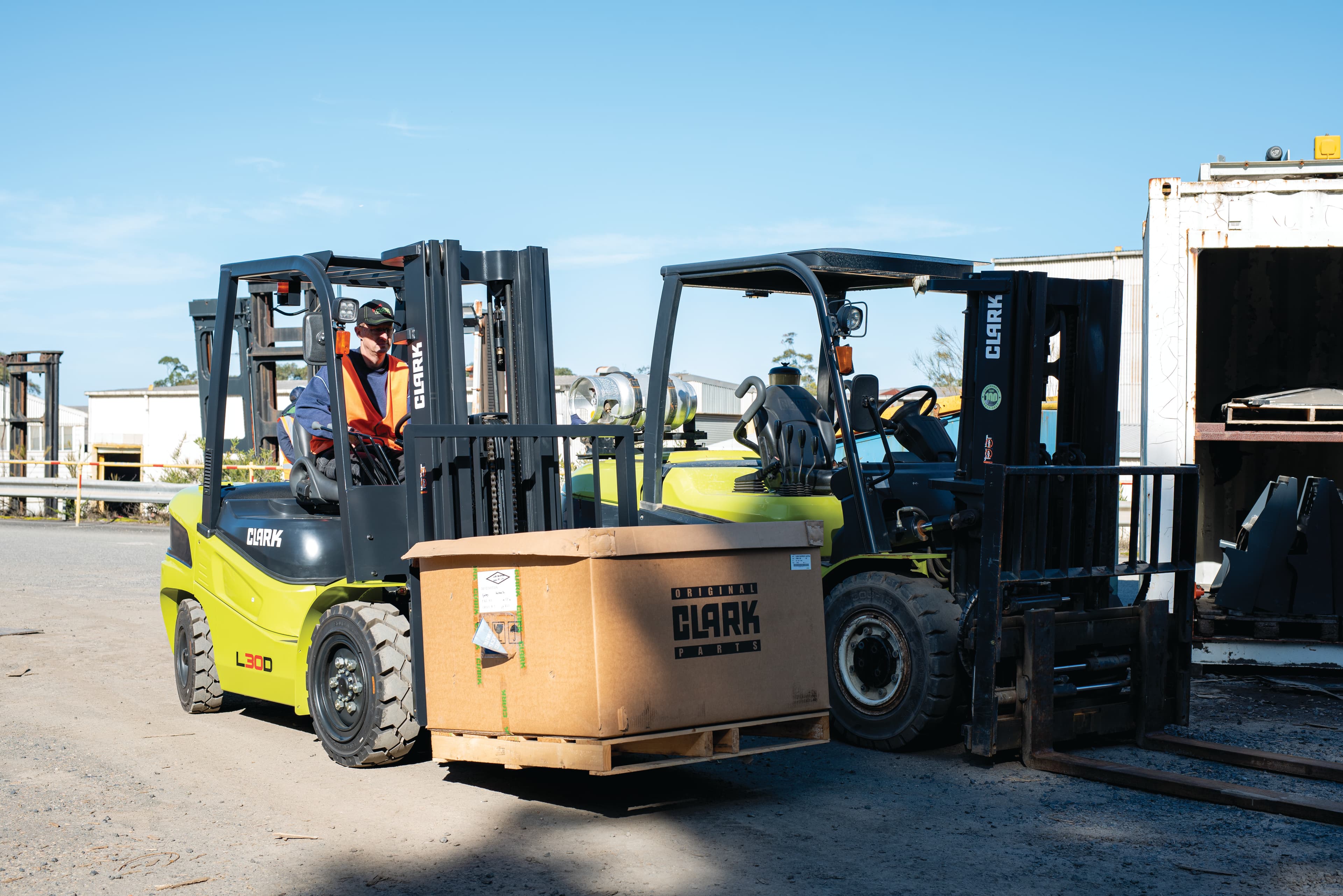 CLARK Raider L25XE/L30XE/L35XE — imagen 30