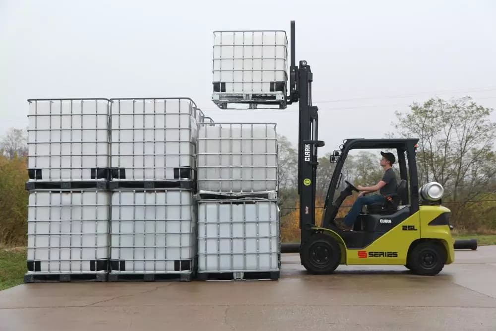 CLARK S20-35 — imagen 6