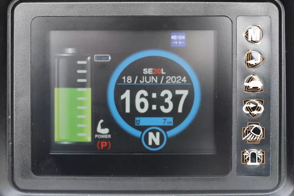 CLARK SE16-20 — imagen 9