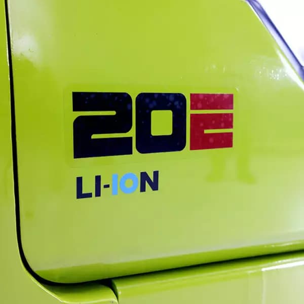 CLARK SE16-20 — imagen 20