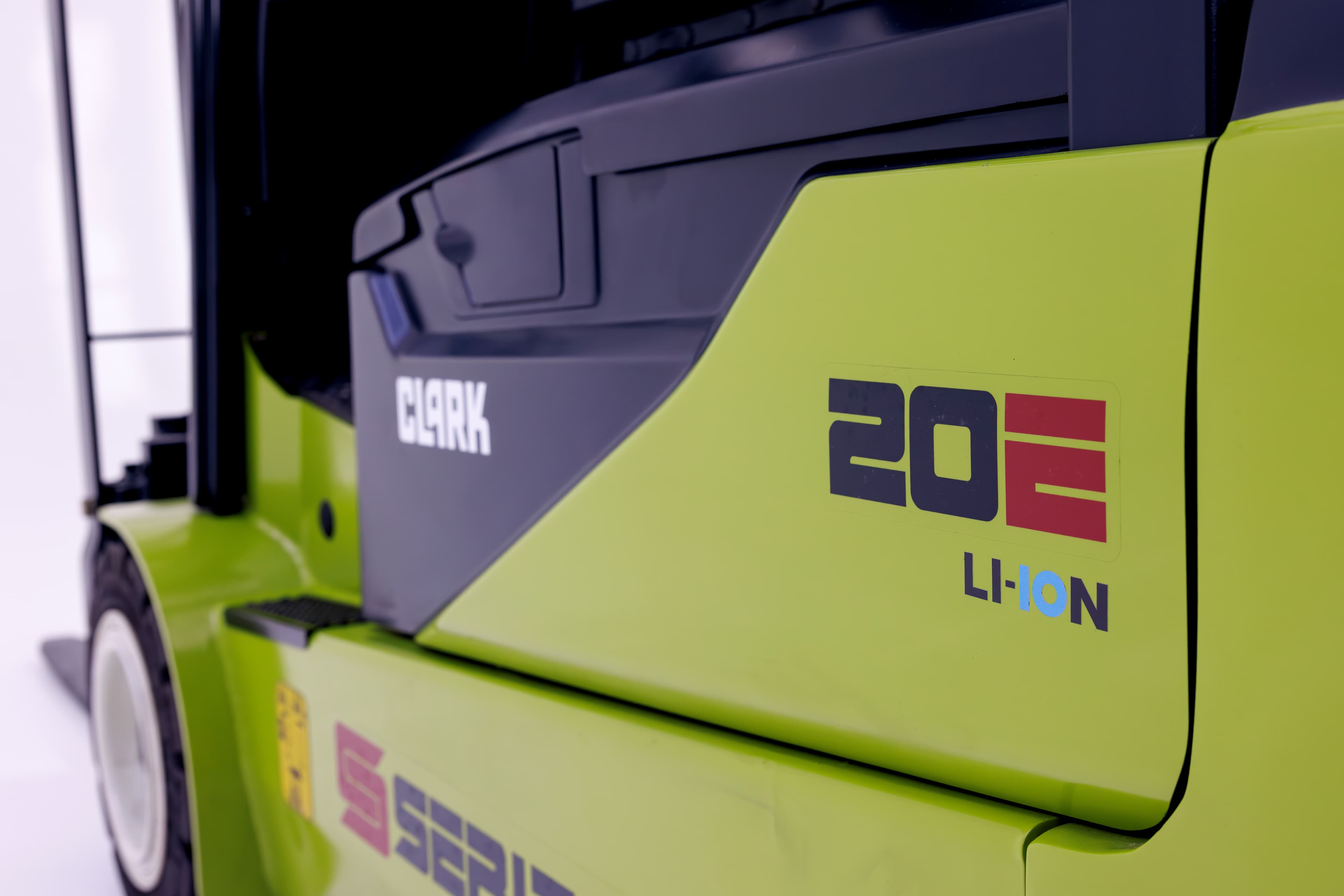 CLARK SE16-20 — imagen 48