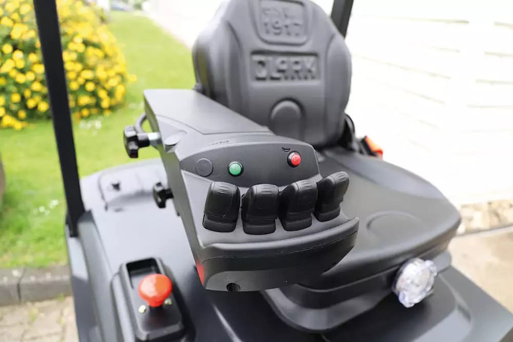 CLARK SE25/SE30s/SE30/SE35 — imagen 11