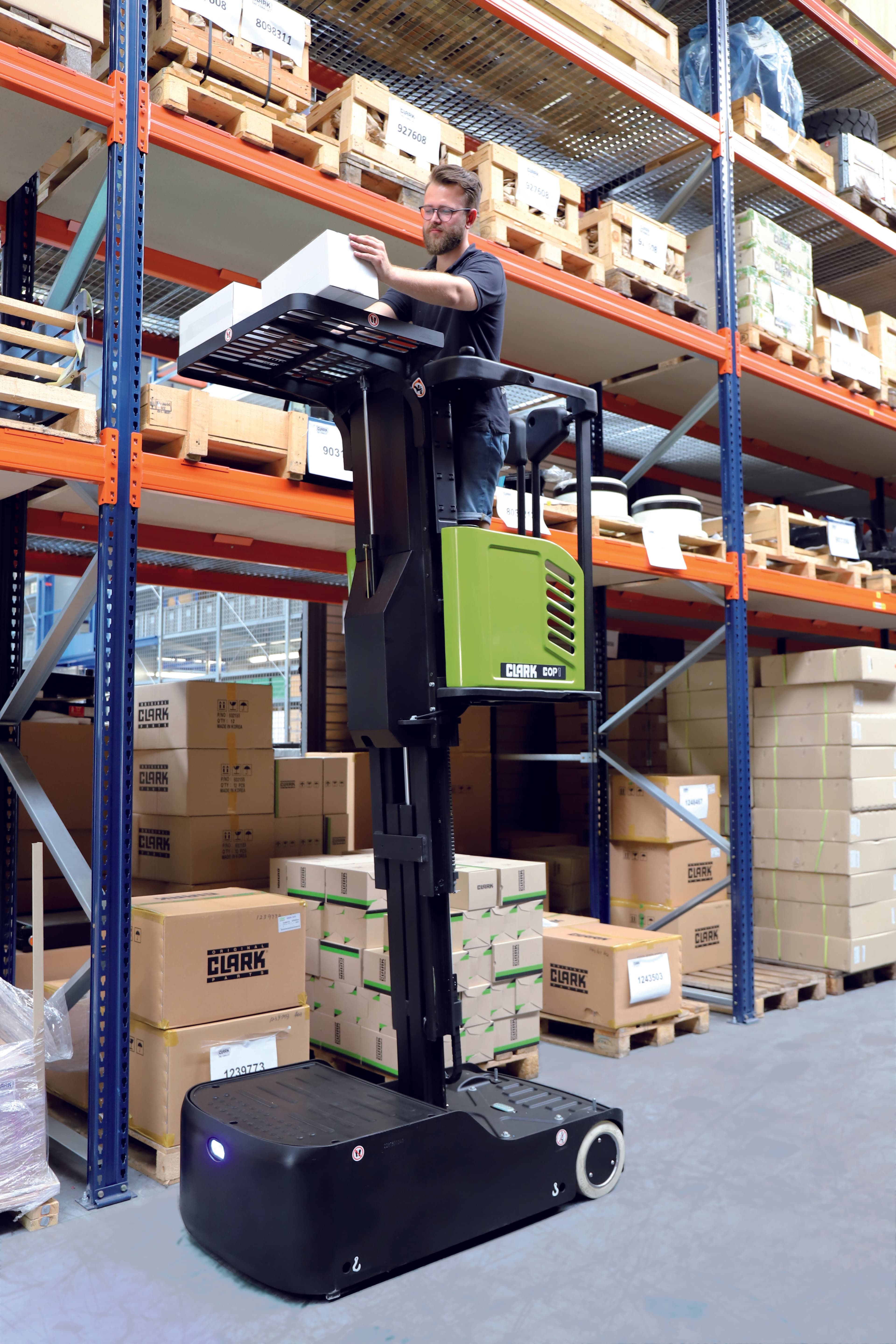 CLARK COP1 — imagen 3