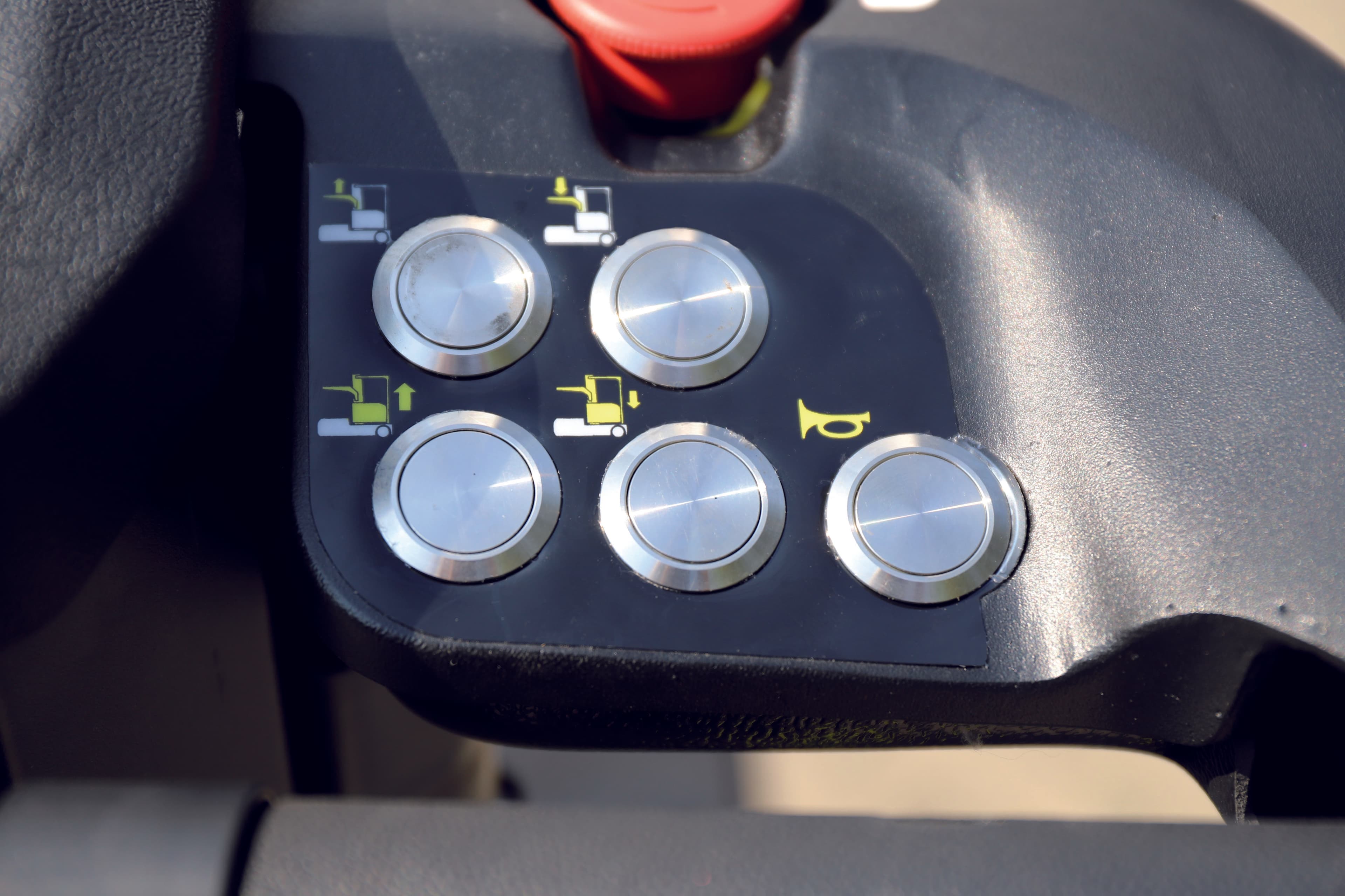 CLARK COP1 — imagen 8