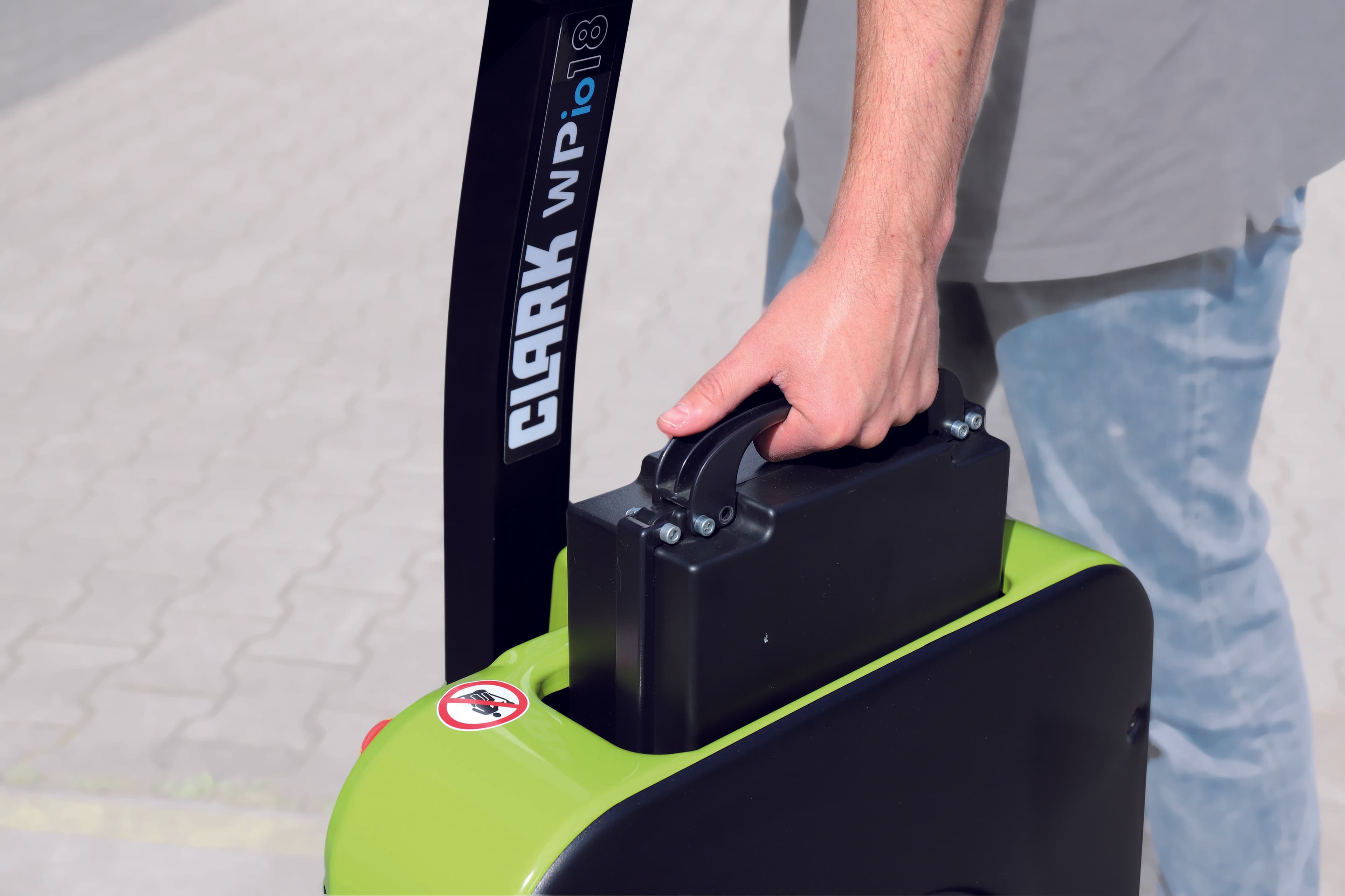 CLARK WPio18 — imagen 4