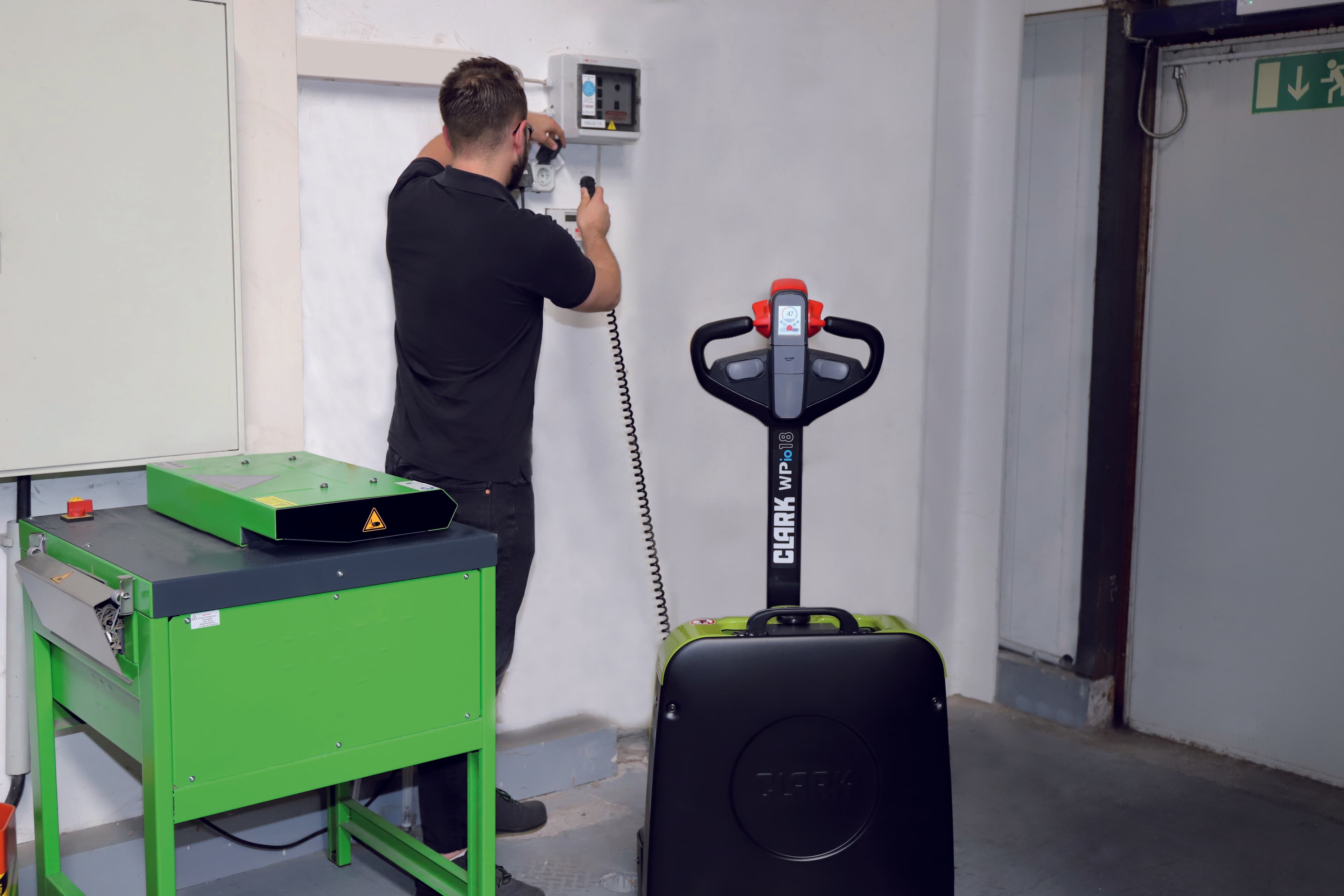 CLARK WPio18 — imagen 2